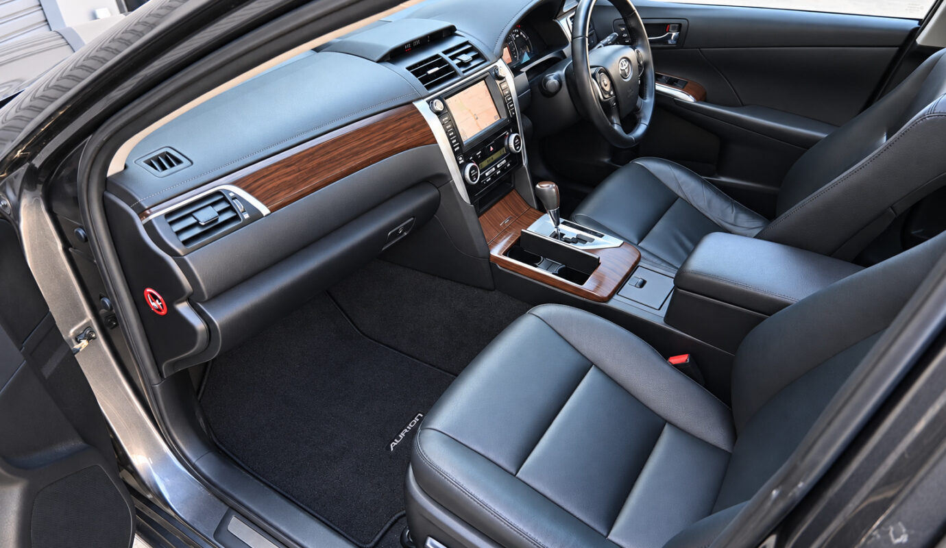 TOYOTA AURION 2013 AURION PRESARA GSV50R