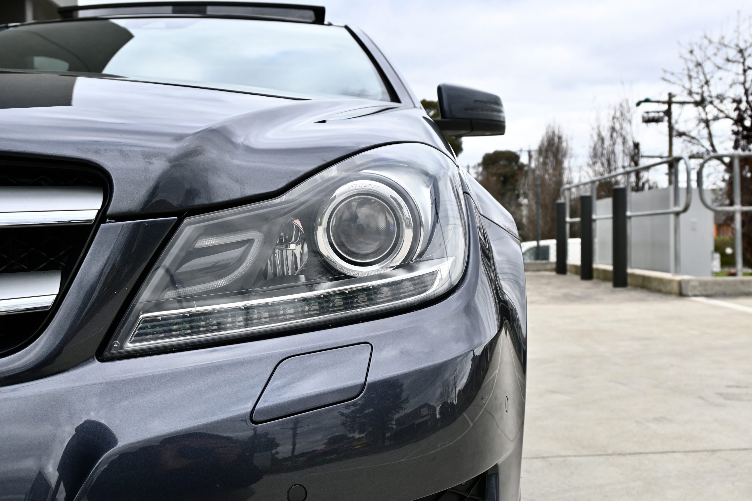 MERCEDES-BENZ C250 2012