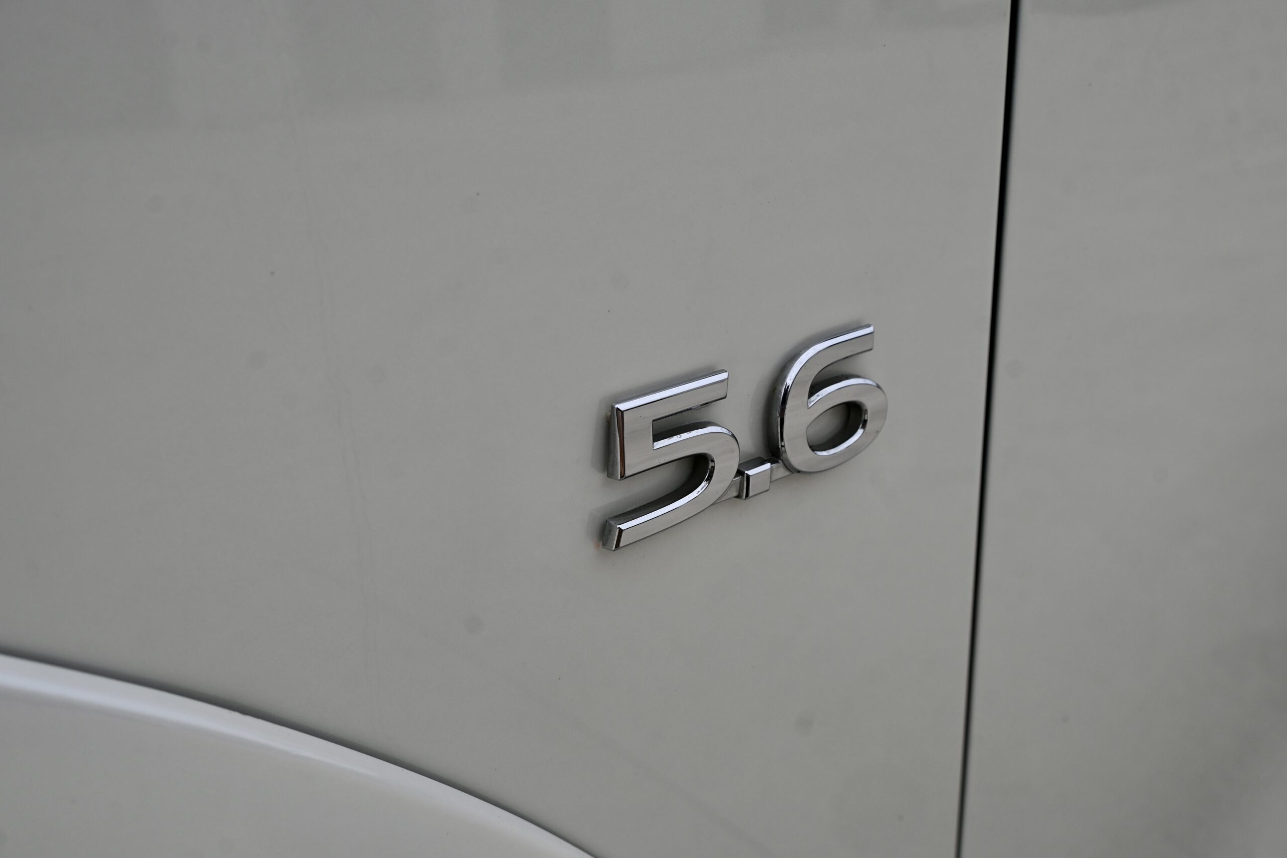 2017 INFINITI QX80 S Premium Auto 4×4 MY18