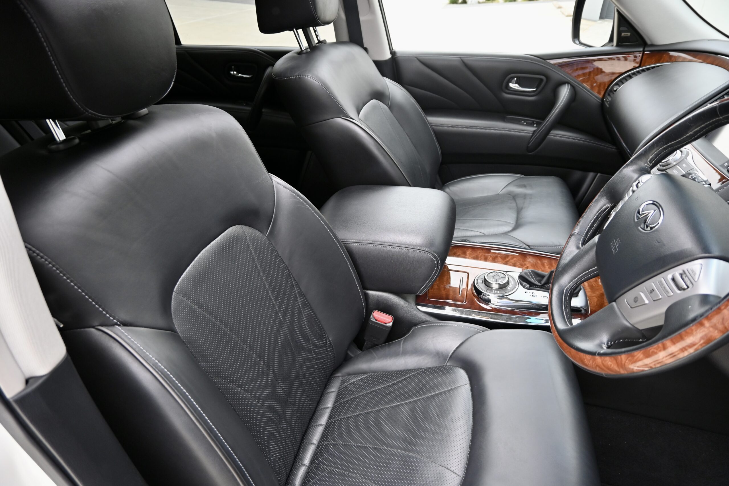 2017 INFINITI QX80 S Premium Auto 4×4 MY18
