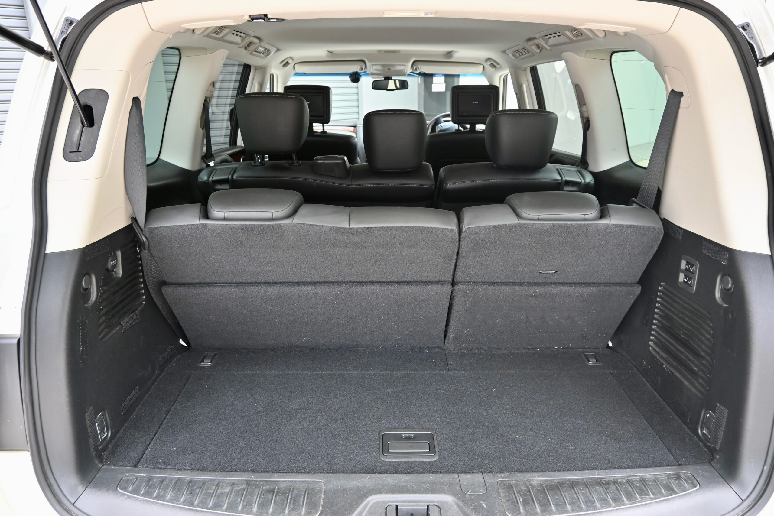 2017 INFINITI QX80 S Premium Auto 4×4 MY18