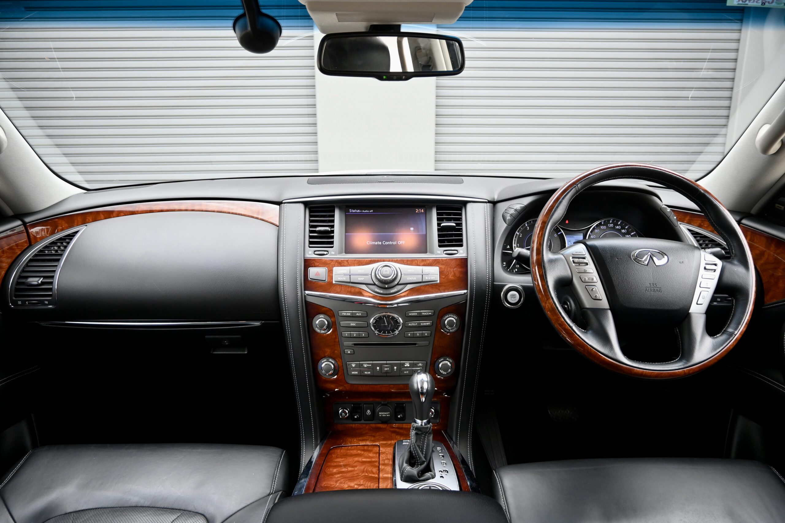 2017 INFINITI QX80 S Premium Auto 4×4 MY18