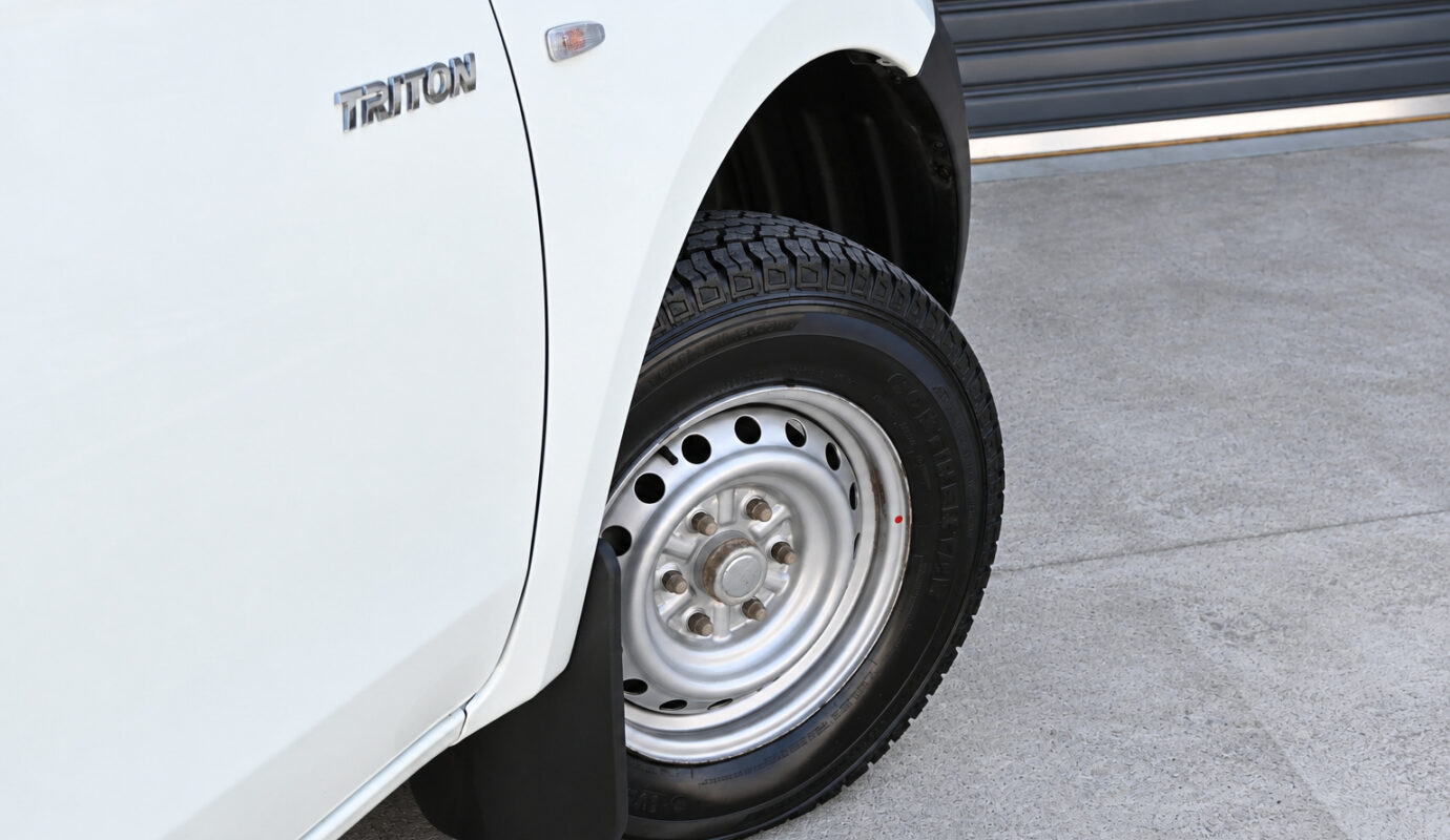 MITSUBISHI TRITON GLX MQ MY16