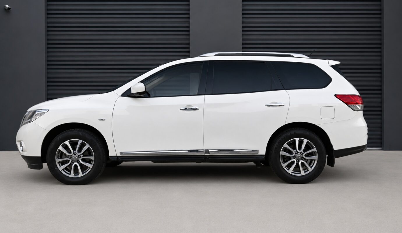 NISSAN PATHFINDER ST-L (4×2)
